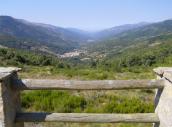 Vista panorámica del Valle del Jerte durante el verano